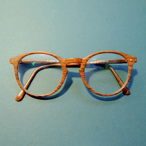 Photo of Classic Brown Frame