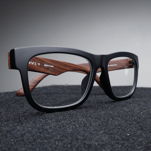 Photo of Stylish Black Frame